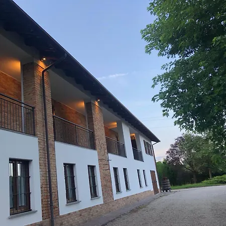 Cascina Dani Agliano Terme