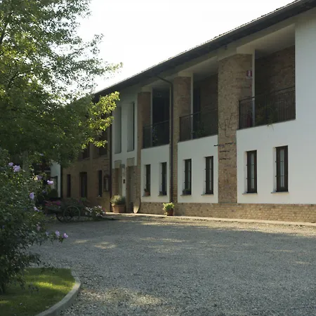 Cascina Dani Casa de hóspedes 3*