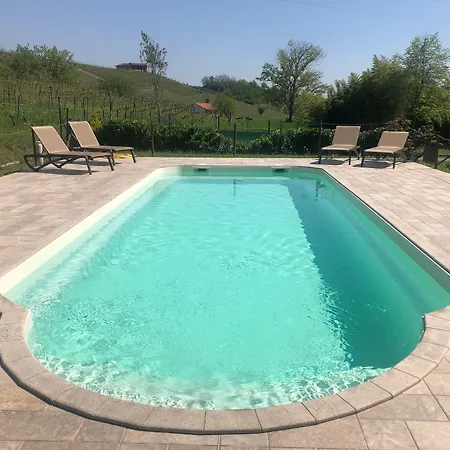 בית הארחה Cascina Dani 3*