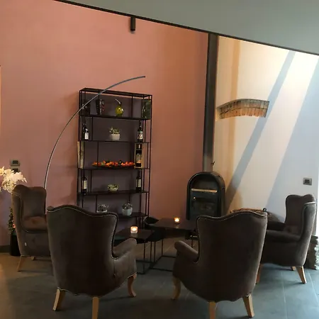 Cascina Dani 3* אליאנו טרמה